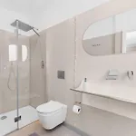Breeze Holiday home