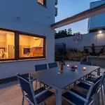 Breeze Holiday home