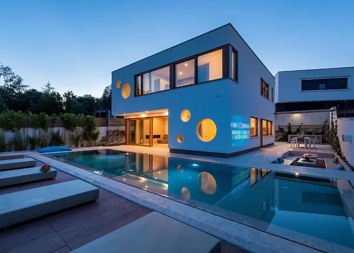 Breeze Holiday home *